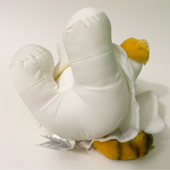Vintage 1983 Plush Garfield Plush Sitting Angel Costume 7 Inch Tall Stuffed Cat - Picture 8 of 16
